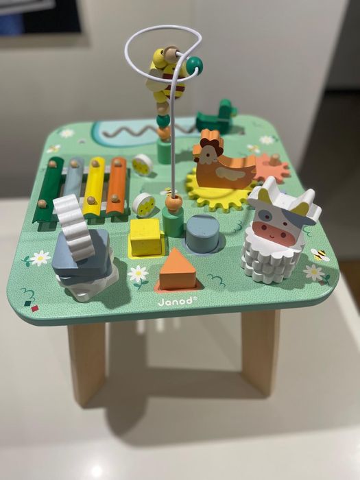 Mesa de atividades Prado Janod