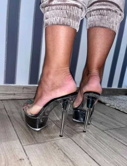 242/ OD RĘKI 40 klapki szpilki 15cm gogo strip czarny brokat platforma