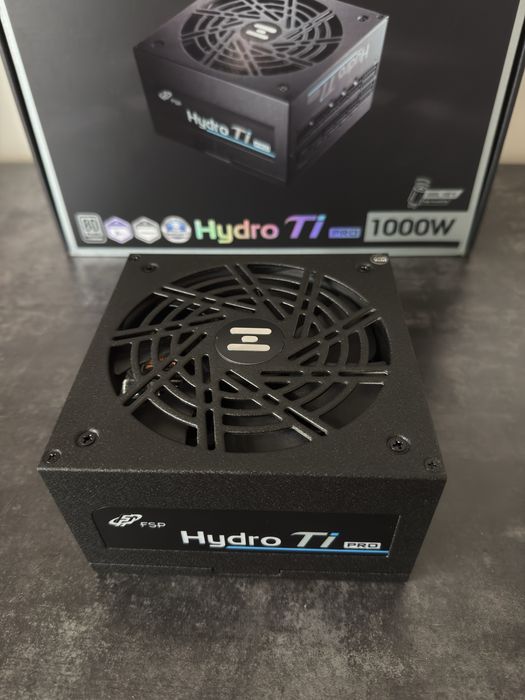 FSP/Fortron Hydro TI PRO 1000W 80 Plus Titanium ATX 3.1