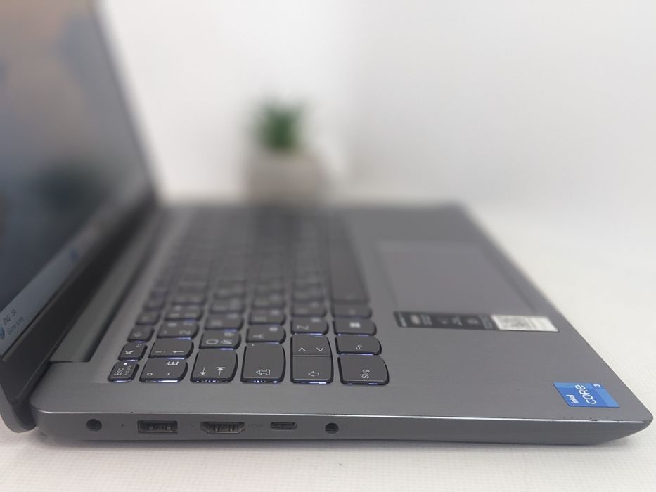 Lenovo IdeaPad 3 14IAU7  (Core i3-1215U/8/256GB)Підсвітка/Гарантія