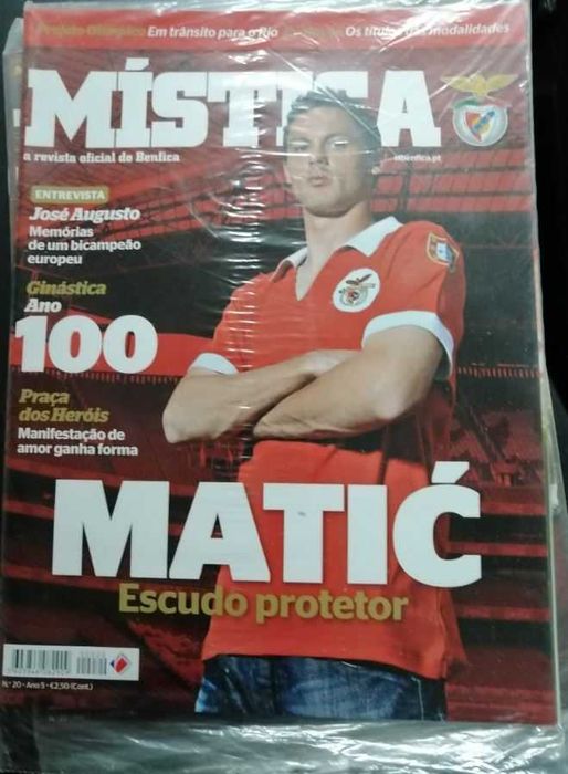8 revistas da publicação oficial do Benfica MISTÍCA