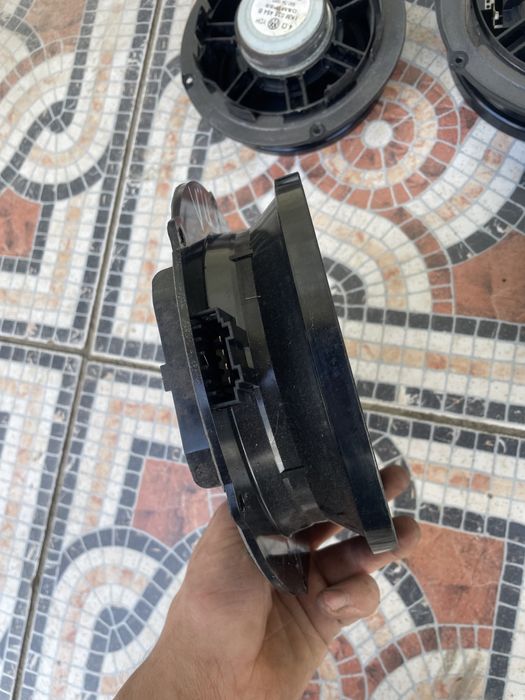 Динаміки Колонки Магнітола Музика Volkswagen Skoda Audi Seat Акустика