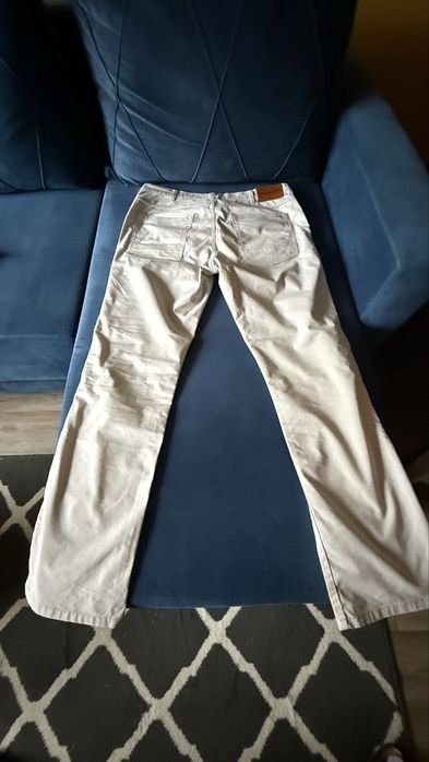 Dzinsy letnie Wrangler  34/30