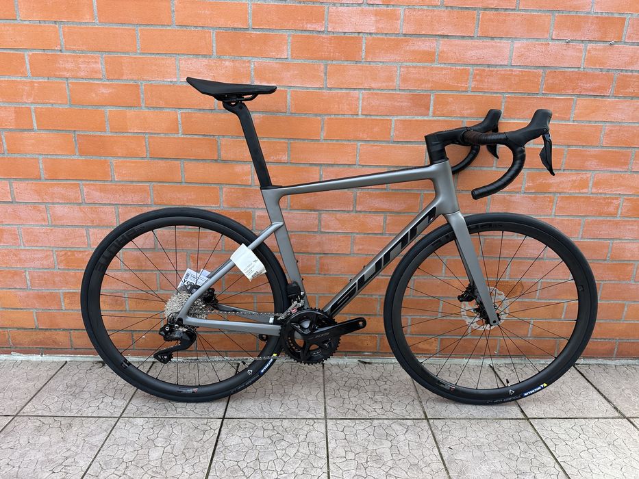 Bicicleta Estrada liquidaçao  Disco carbono Sunn  105di2 rodas Carbono