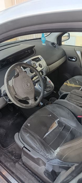 Vendo carro Renault Scenic