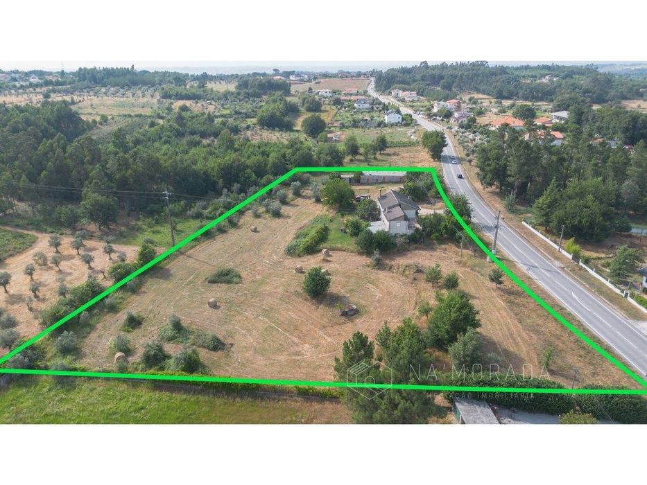 Moradia T4 em Seia | Espaço, Natureza e Potencial aos pés da Serra ...