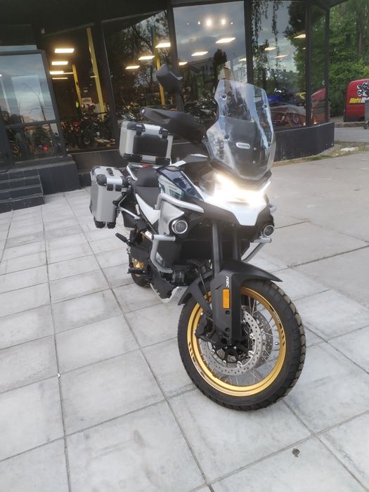 CFMOTO 800MT explore