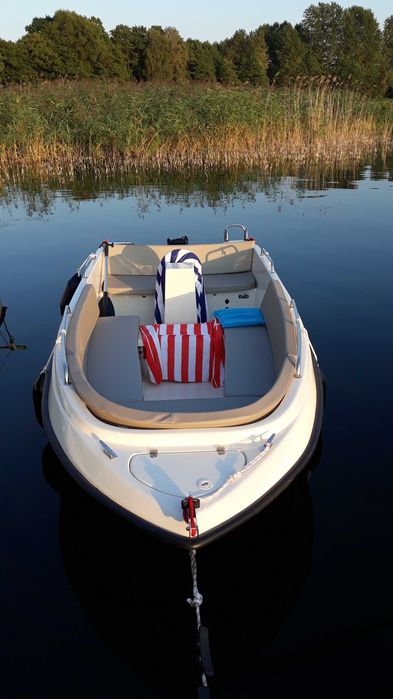 Łódź motorowa Sunrise 435