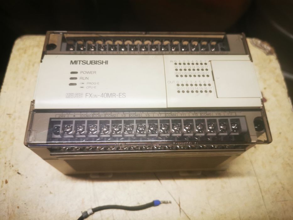 Sterownik PLC MITSUBISHI MELSEC Fx on-40mr-es