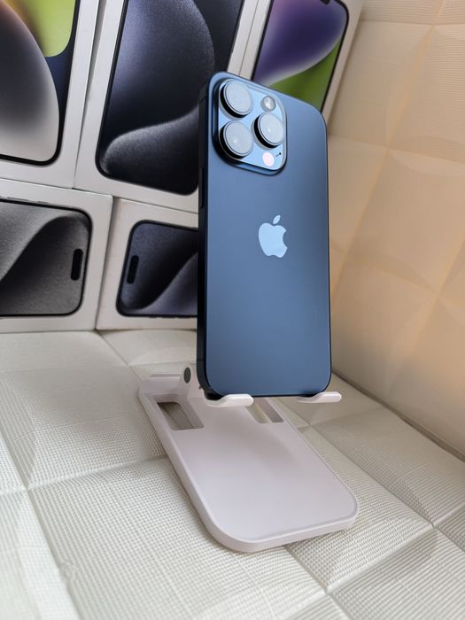 Apple Iphone 15 Pro 128GB Blue Titanium Фіз сімка Неверлок 88%