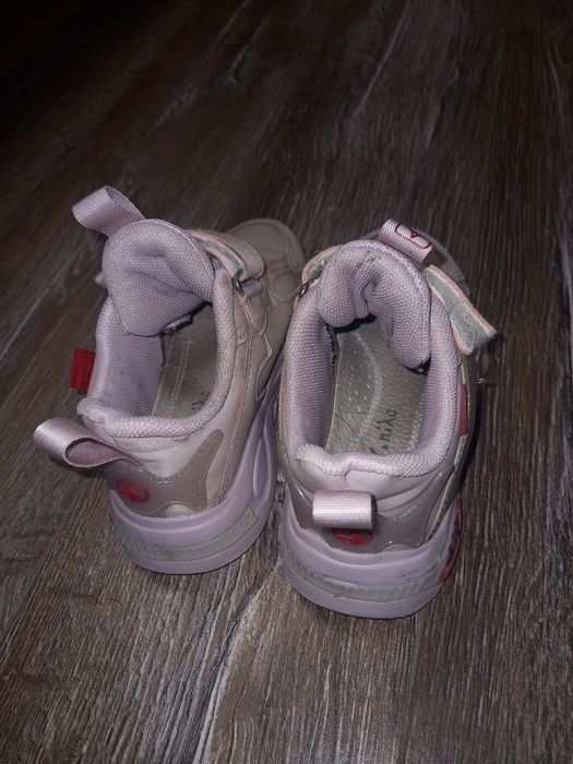 Кросівки 27 р, ціна за 2 пари