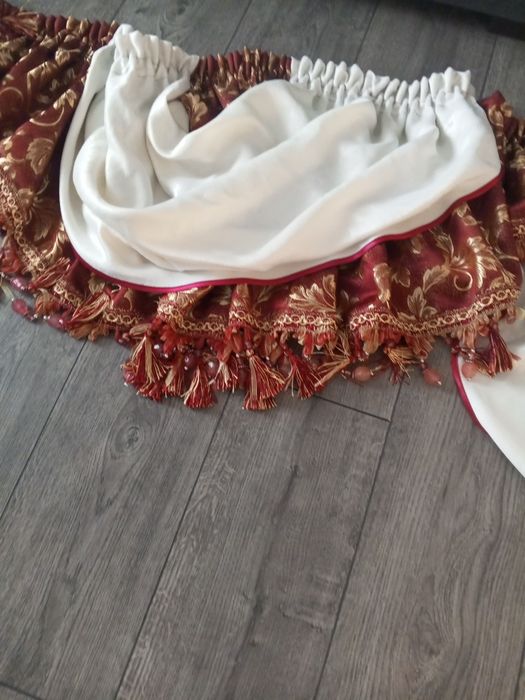 Продам лабрикени 2 шт