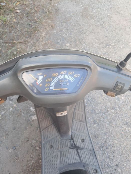 Мопед Honda Dio 27