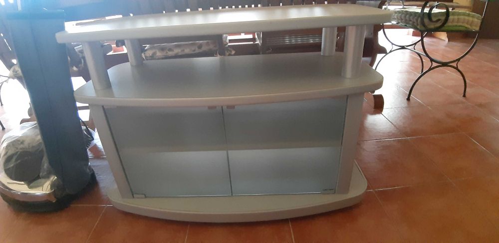 Móvel TV com arrumação