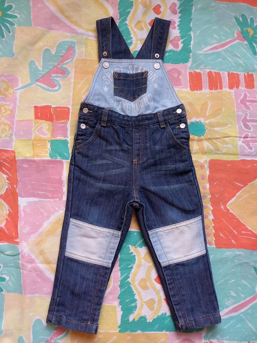 Джинсовый комбинезон