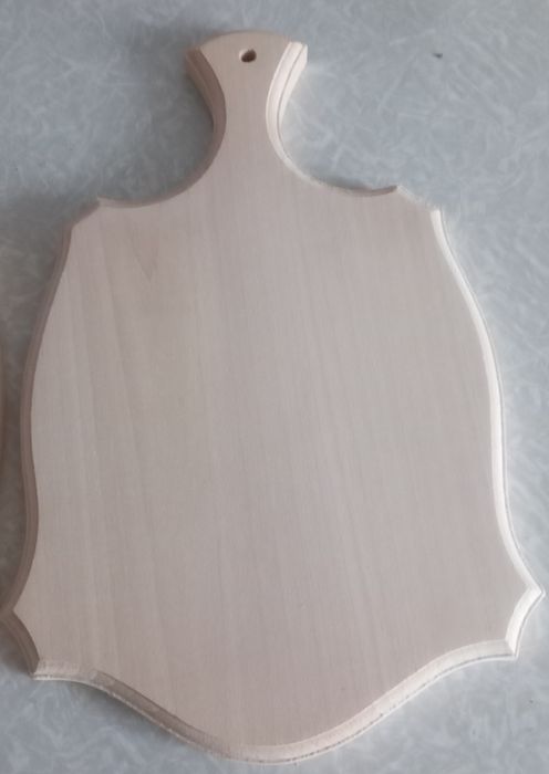 Доска разделочная.