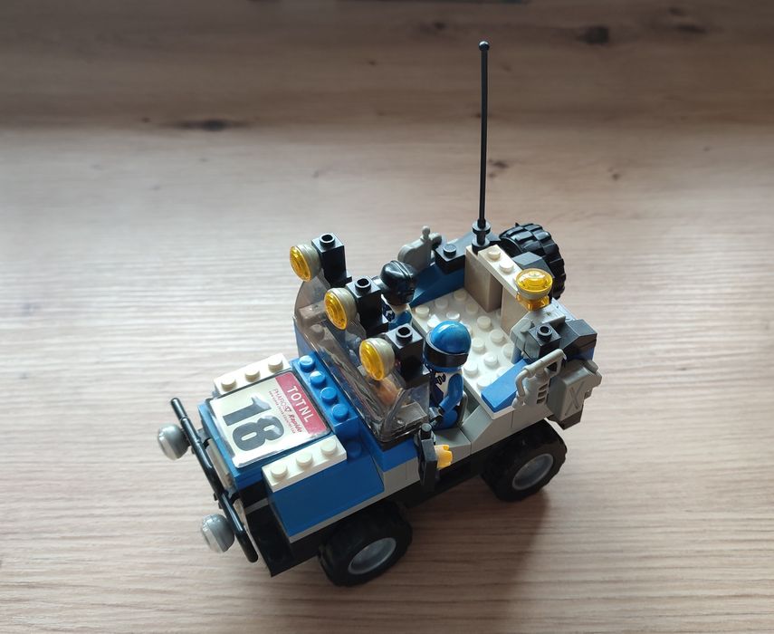 Samochód terenowy LEGO
