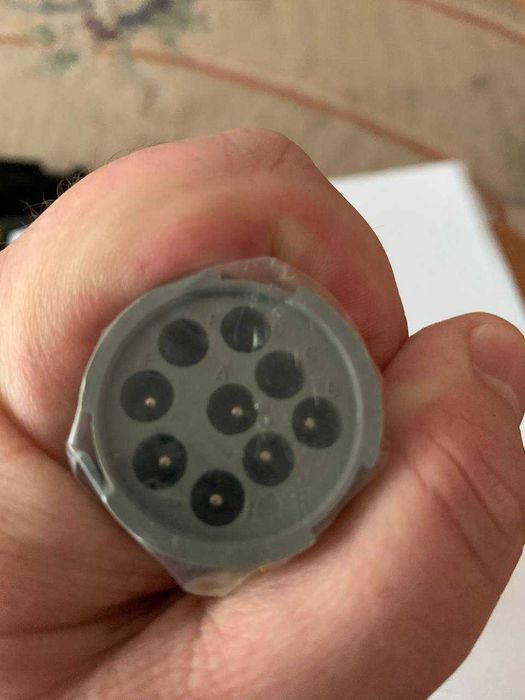 Кабель CAT 7X-1686: 6-контактный кабель-адаптер для салона. Оригинал