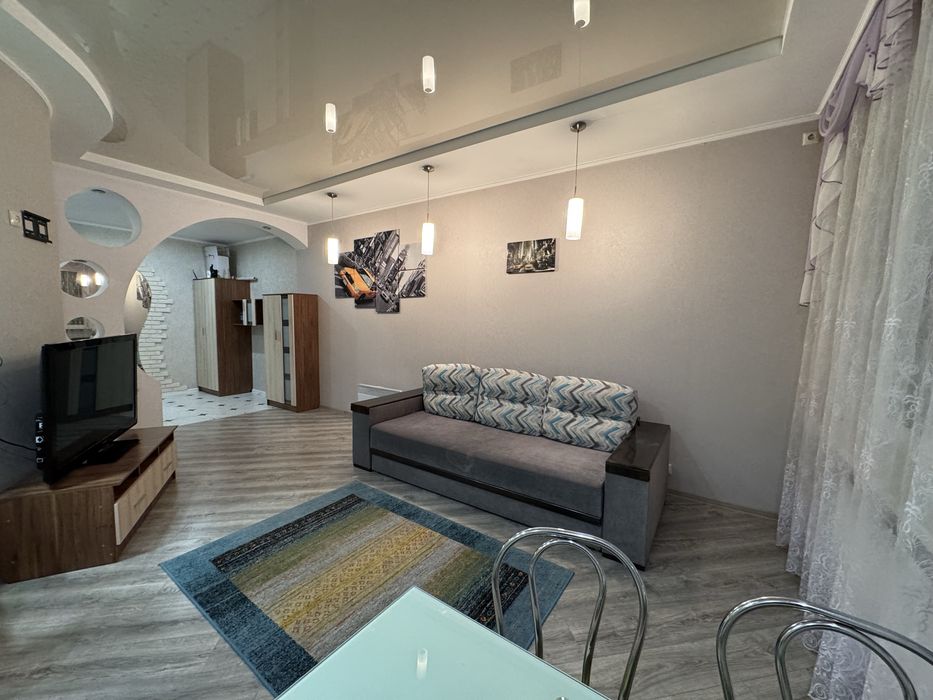 Сдам 1к квартру-студию ЖК Журавлевский!