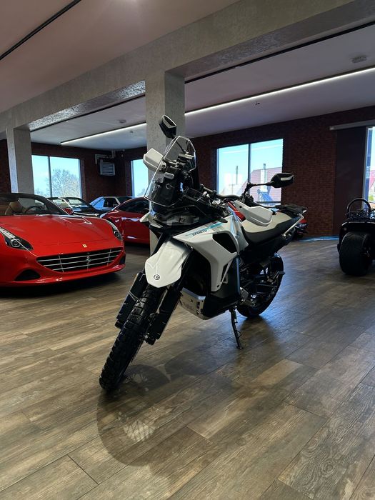 Cfmoto