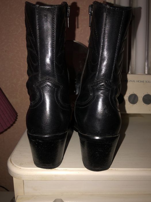 Ботинки казаки Bronx с натуральной кожи