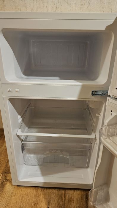 Lodówka podblatowa Mpm