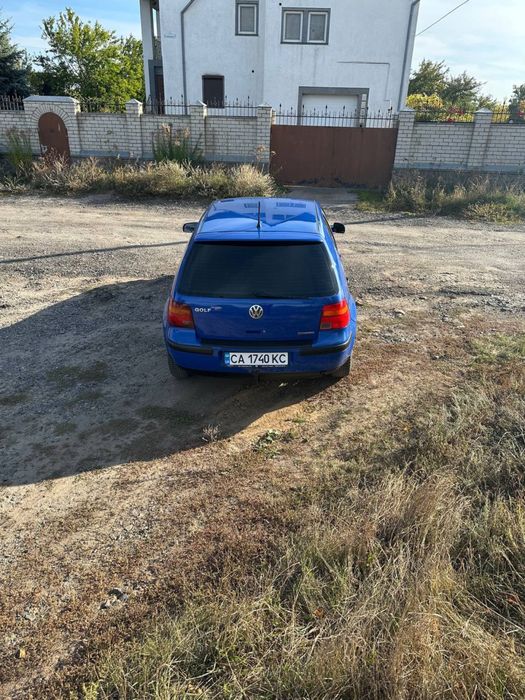Продам Volkswagen Golf 4