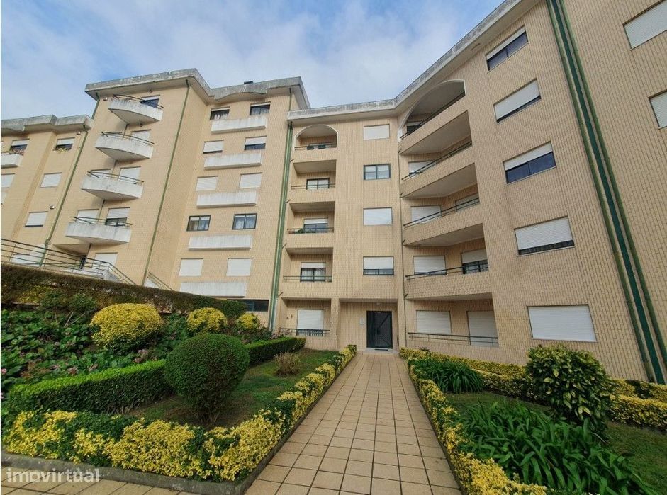 Apartamento T1 - Rio Tinto, Gondomar