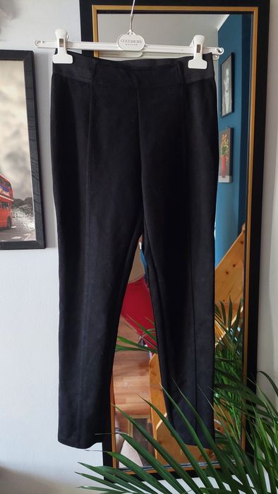 Czarne, zamszowe legginsy/spodnie. Esmara rozmiar M/38/10