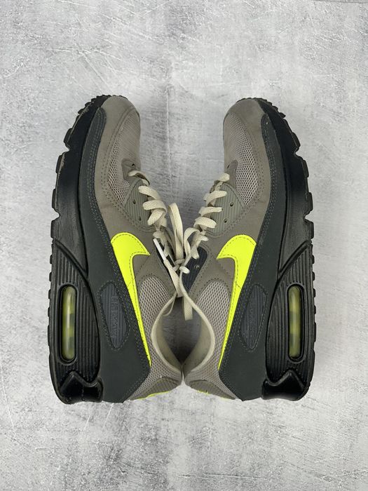 Nike Air Max 90 Szare Sneakersy Męskie z Neonowym Swooshem Volt