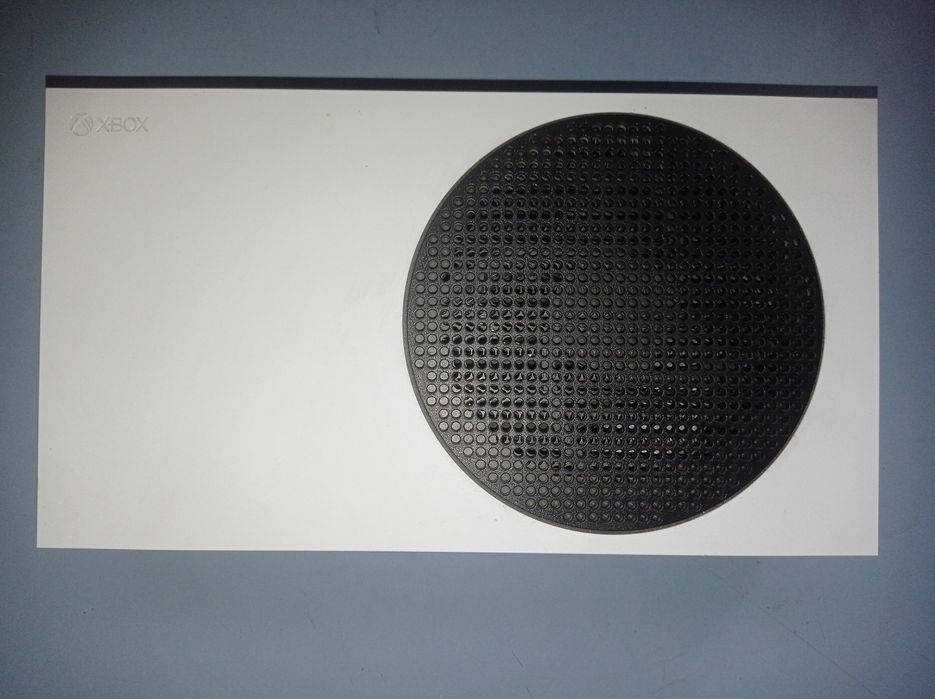 Xbox series s в отличном состоянии