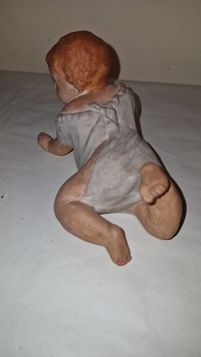 Bebé faiança das Caldas da Rainha- Aires Leal