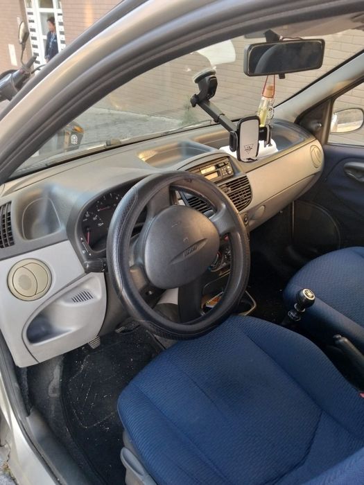 Vendo Fiat Punto
