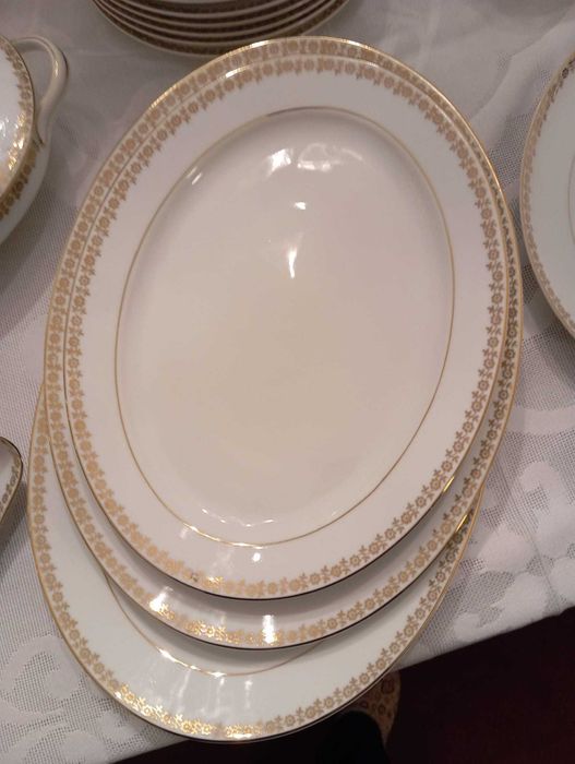 Serviço Jantar Vista Alegre 74 peças