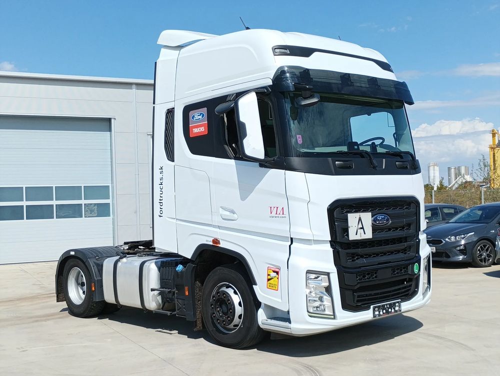 alt