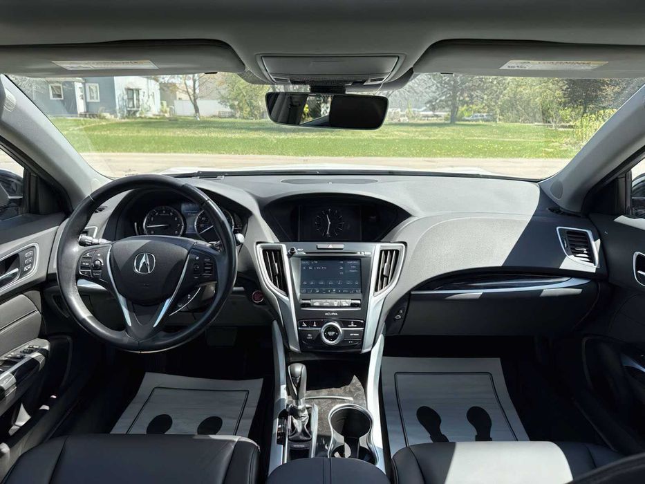 Acura TLX      2020
