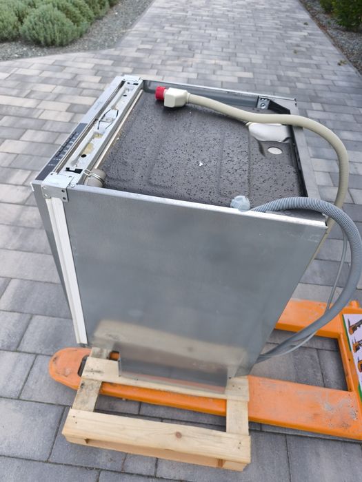 Zmywarka do zabudowy Electrolux ESL5301LO