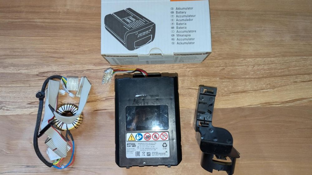 Akumulator stihl aai 160 do robotów koszących