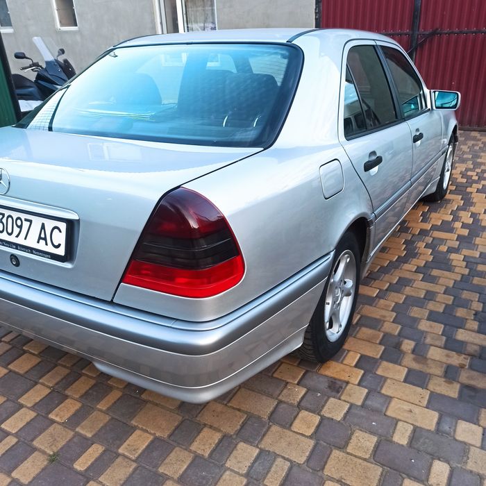 Mercedes Benz w 202