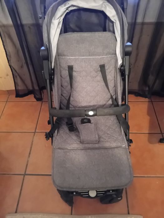 Carrinho Maxi Baby Aviator ideal para avião