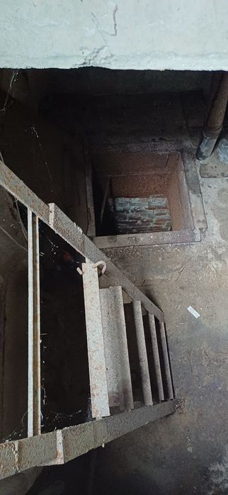 Гараж Синтез  сдам .