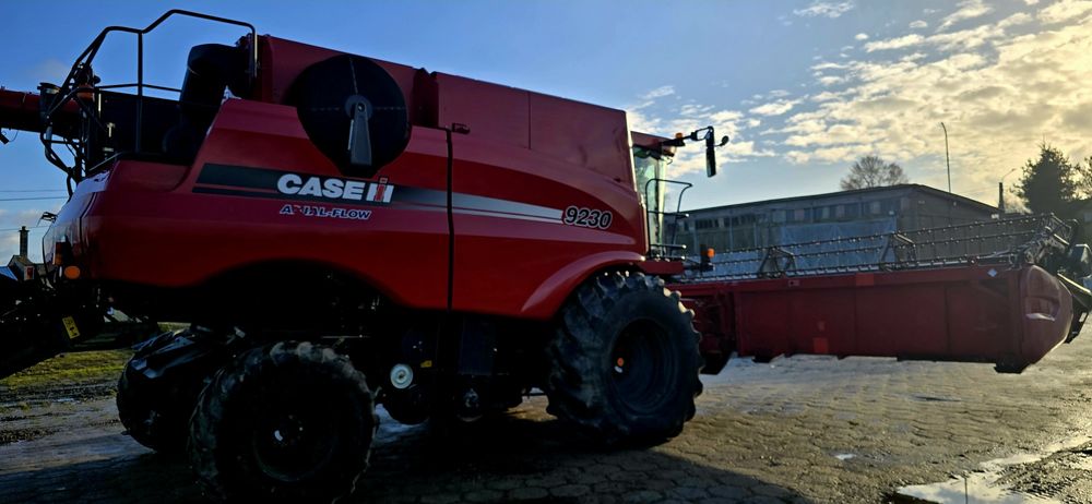 Case 9230 Axial 4x4