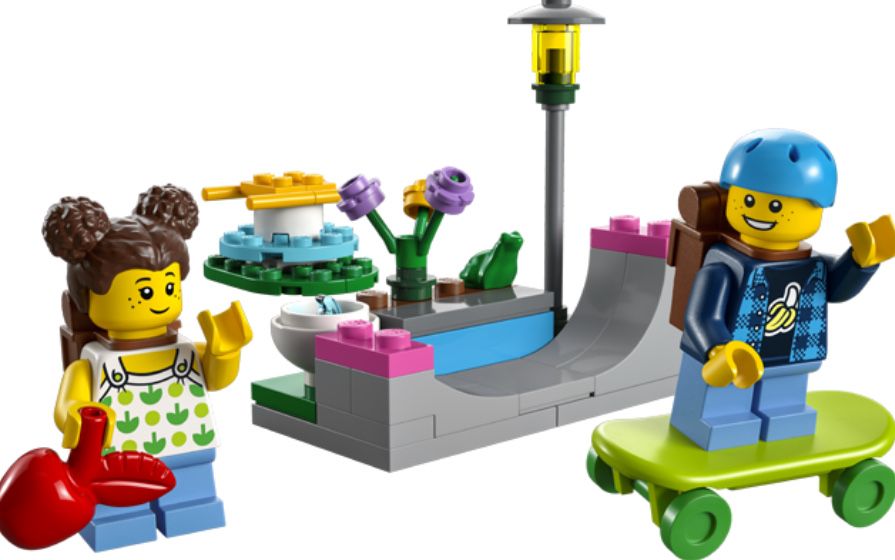 Конструктор LEGO Дитячий майданчик 51 деталей (30588)