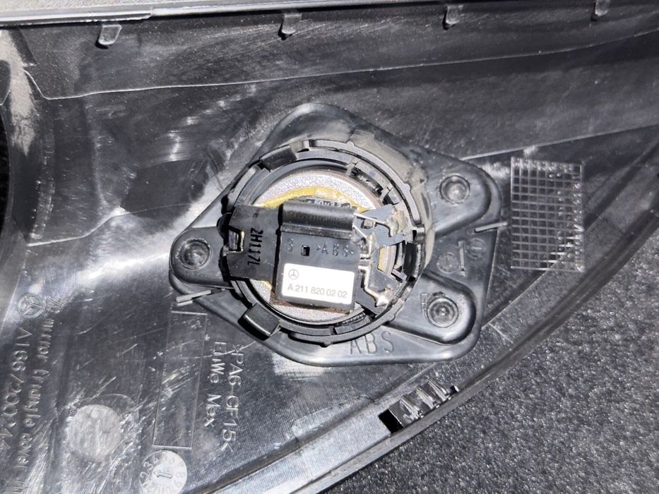 Продам оригинальні динамики на передні двери мерседес ml gl gls  w166