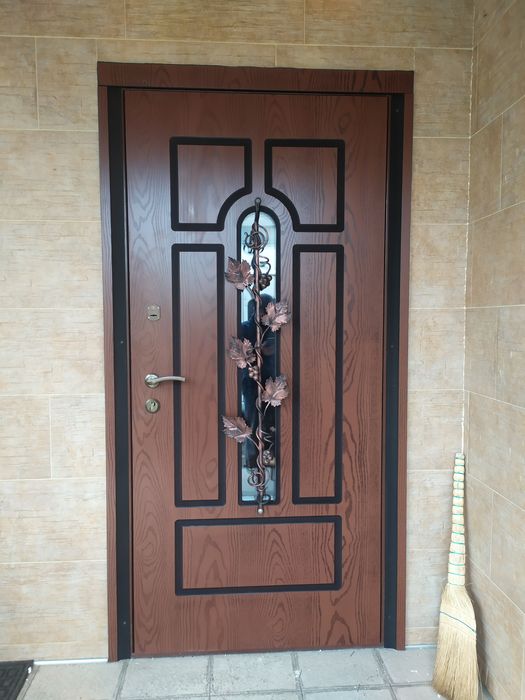 Заміна накладок дверних