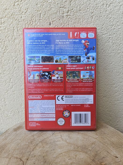 New Super Mario Bros. Wii - Nintendo Wii - Complete with Manual