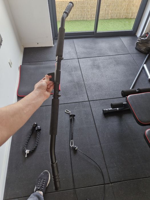 Pull-up Bar for Muscle Training446032819069931520