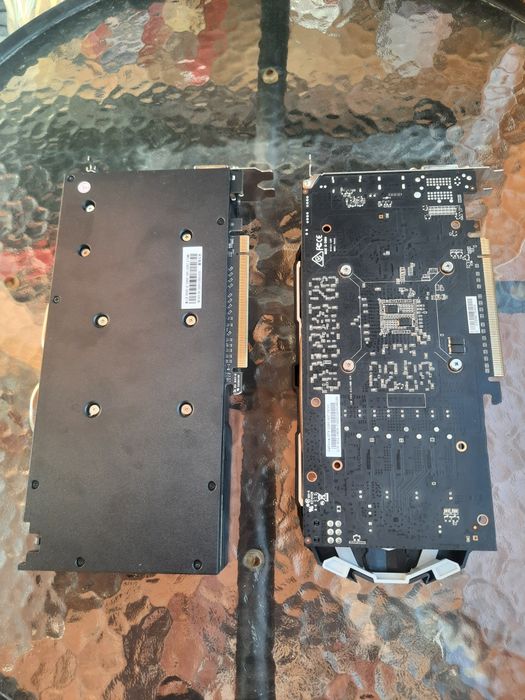 2 відеокарти rx 580 gtx 1060