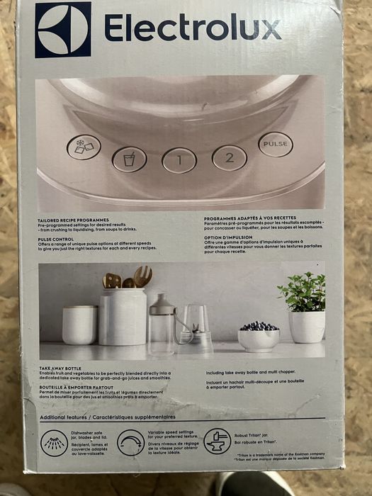 Продам Блендер Electrolux