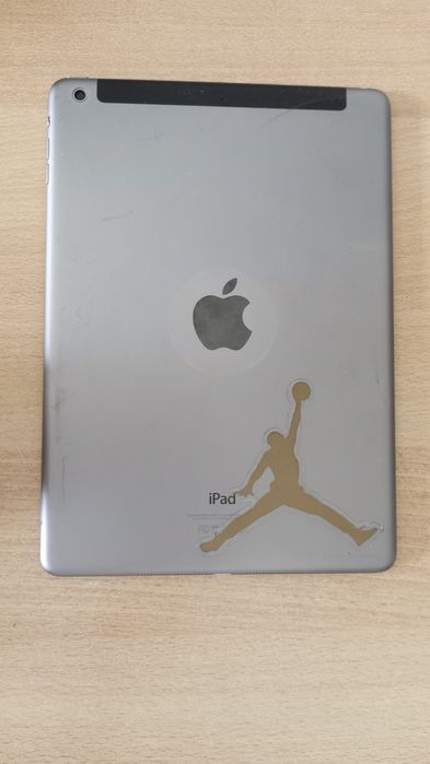 iPad Air 16GB Wi-Fi + Celular